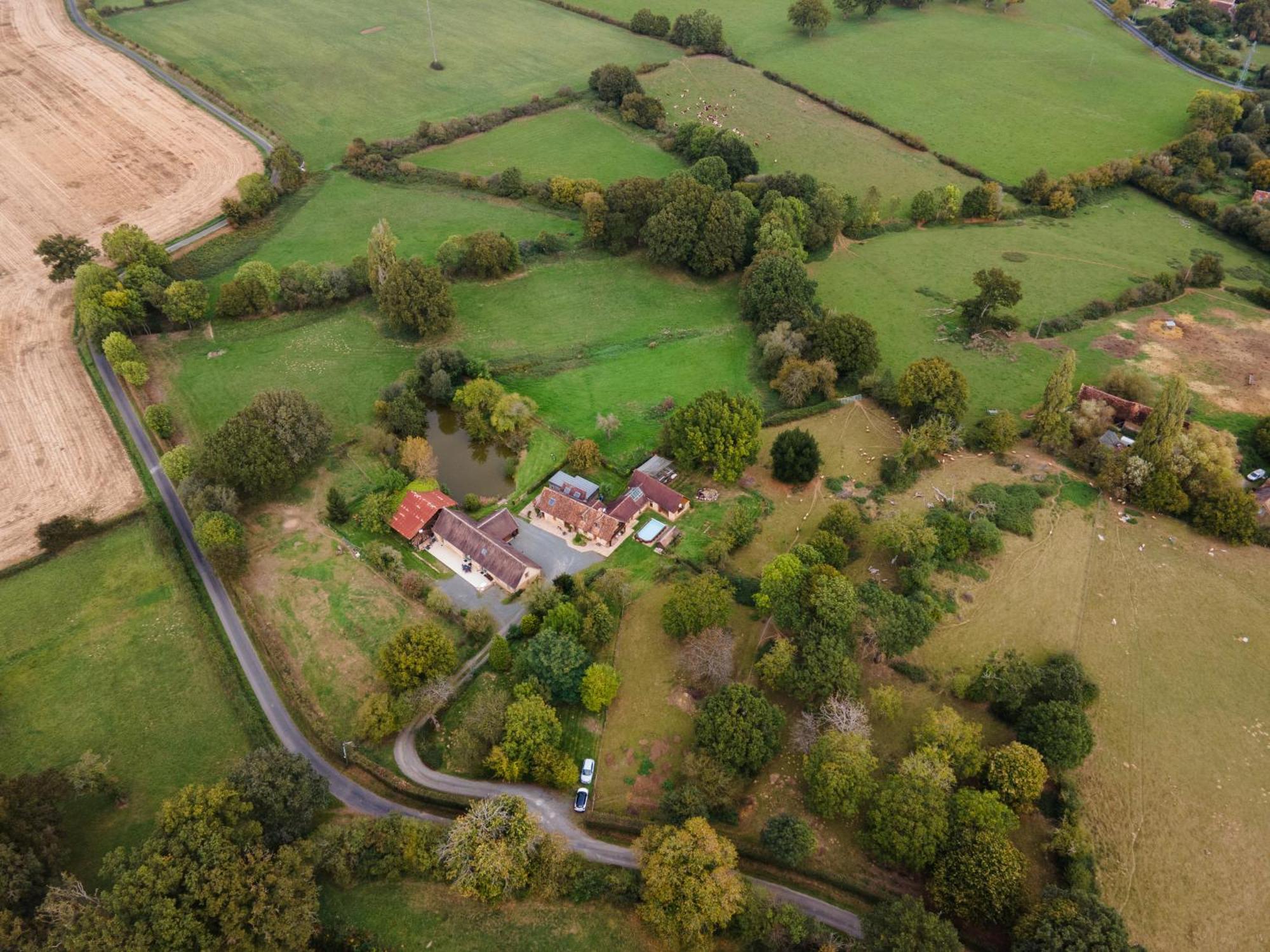 24H Le Mans - Les Haies Gite, Near Le Mans Circuit Villa Coulans-sur-Gée Exteriör bild