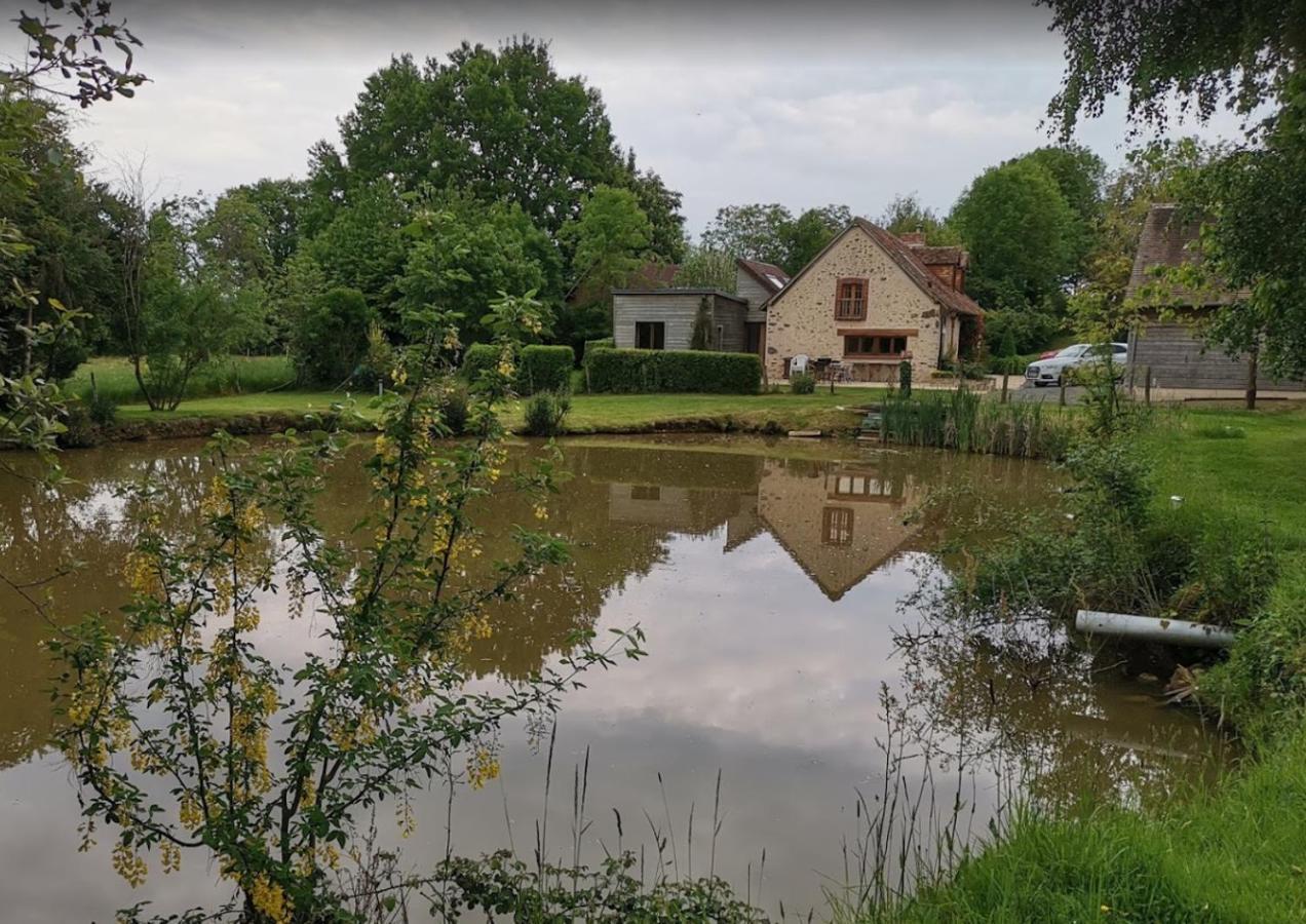 24H Le Mans - Les Haies Gite, Near Le Mans Circuit Villa Coulans-sur-Gée Exteriör bild